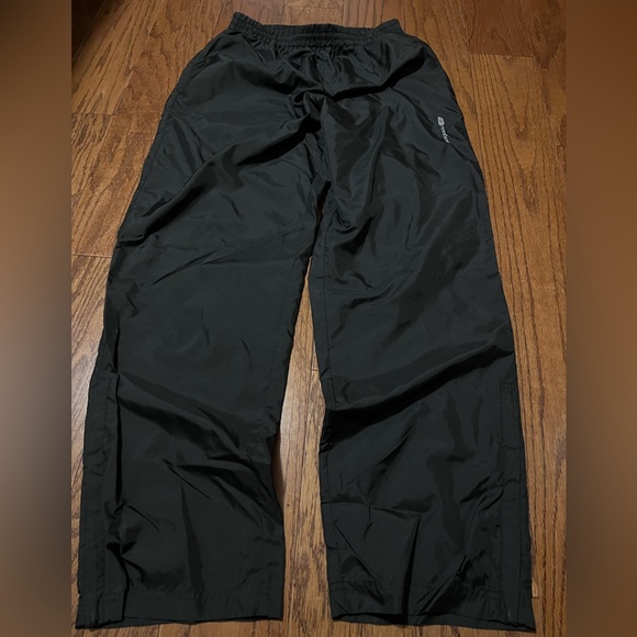 Vintage Reebok Men's Black Swishy Lightweight Baggy Pants - Picture 1 of 6